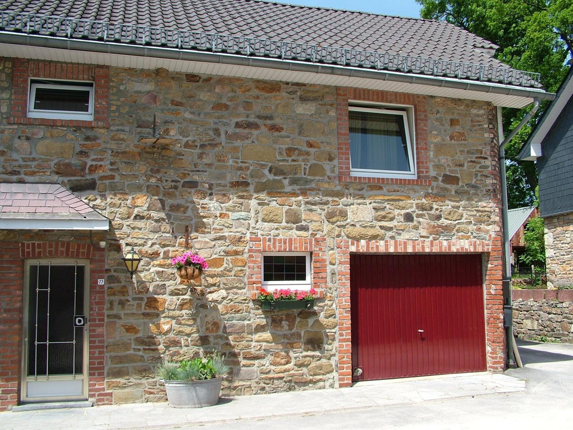 The Cottage And The Loft Amblève Екстериор снимка
